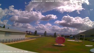 immagine della webcam nei dintorni di Castellana Sicula: webcam Isnello