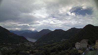 immagine della webcam nei dintorni di Pigra: webcam Casasco d'Intelvi
