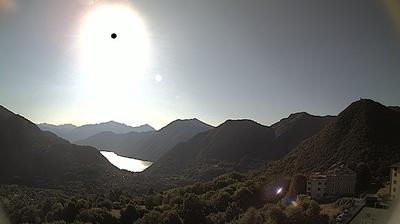 immagine della webcam nei dintorni di Tremezzo: webcam Casasco d'Intelvi