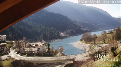 immagine della webcam nei dintorni di Zuclo: webcam Molveno