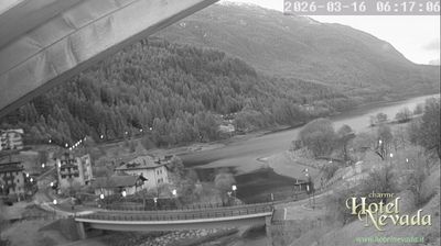 immagine della webcam nei dintorni di Sant'Antonio di Mavignola: webcam Molveno