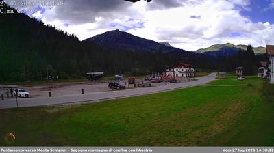 immagine della webcam nei dintorni di Auronzo di Cadore: webcam San Pietro di Cadore