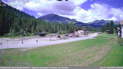immagine della webcam nei dintorni di Lorenzago di Cadore: webcam San Pietro di Cadore
