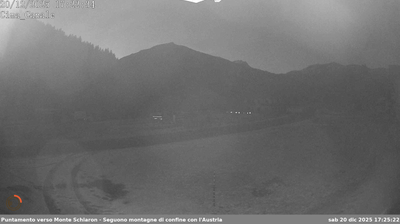 immagine della webcam nei dintorni di Calalzo di Cadore: webcam San Pietro di Cadore