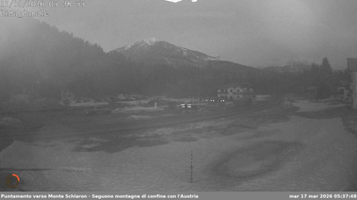 immagine della webcam nei dintorni di Calalzo di Cadore: webcam San Pietro di Cadore