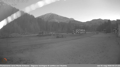 immagine della webcam nei dintorni di Cima Sappada: webcam San Pietro di Cadore