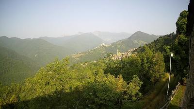 immagine della webcam nei dintorni di Castel Vittorio: webcam Molini di Triora