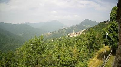 immagine della webcam nei dintorni di Monesi: webcam Molini di Triora