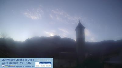 immagine della webcam nei dintorni di Maccagno: webcam Re