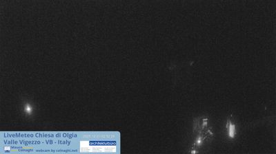 immagine della webcam nei dintorni di Maccagno con Pino e Veddasca: webcam Re