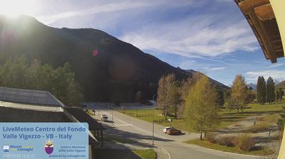 immagine della webcam nei dintorni di San Domenico di Varzo: webcam Santa Maria Maggiore