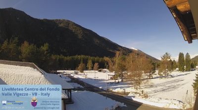 immagine della webcam nei dintorni di San Domenico di Varzo: webcam Santa Maria Maggiore