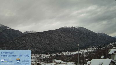 immagine della webcam nei dintorni di Re: webcam Craveggia