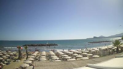 immagine della webcam nei dintorni di Casoria: webcam Monte di Procida