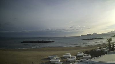 immagine della webcam nei dintorni di Napoli: webcam Monte di Procida