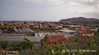 immagine della webcam nei dintorni di Marina Di Andora: webcam Diano Castello