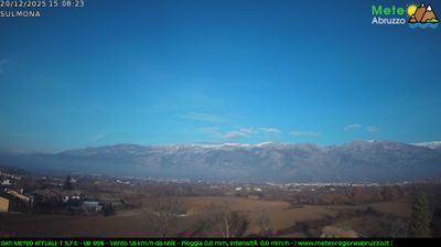 immagine della webcam nei dintorni di Cansano: webcam Sulmona