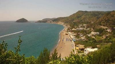 immagine della webcam nei dintorni di Serrara Fontana: webcam Barano d'Ischia