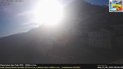immagine della webcam nei dintorni di Tito: webcam San Fele