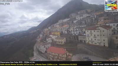immagine della webcam nei dintorni di Calitri: webcam San Fele