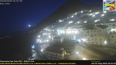 immagine della webcam nei dintorni di Pignola: webcam San Fele