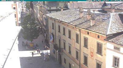 immagine della webcam nei dintorni di Val di Mello: webcam Sondrio