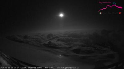immagine della webcam nei dintorni di Capanna Margherita: webcam Punta Indren