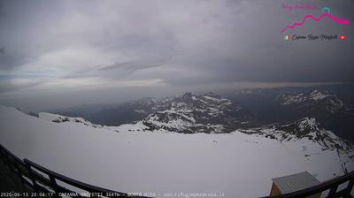 immagine della webcam nei dintorni di Capanna Margherita: webcam Punta Indren