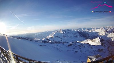 immagine della webcam nei dintorni di Riva Valdobbia: webcam Punta Indren