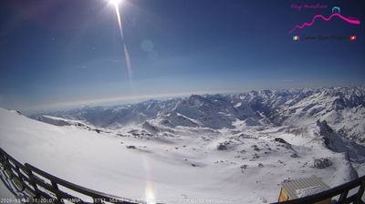 immagine della webcam nei dintorni di Chamois: webcam Punta Indren