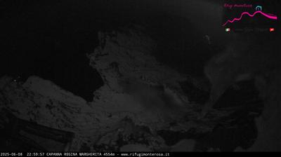 immagine della webcam nei dintorni di Valtournenche: webcam Capanna Margherita