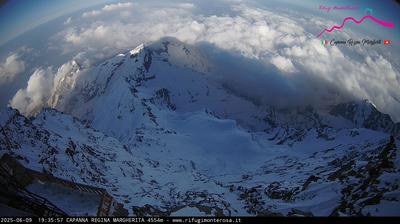 immagine della webcam nei dintorni di Champoluc: webcam Capanna Margherita