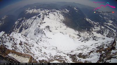 immagine della webcam nei dintorni di Alagna Valsesia: webcam Capanna Margherita