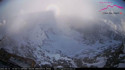 immagine della webcam nei dintorni di Champoluc: webcam Capanna Margherita