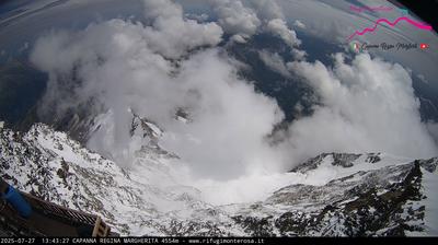 immagine della webcam nei dintorni di Chamois: webcam Capanna Margherita