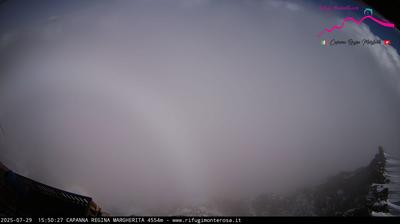 immagine della webcam nei dintorni di Champoluc: webcam Capanna Margherita