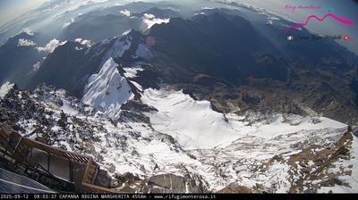 immagine della webcam nei dintorni di Pianalunga: webcam Capanna Margherita