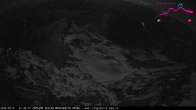 immagine della webcam nei dintorni di Pianalunga: webcam Capanna Margherita