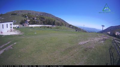 immagine della webcam nei dintorni di Castelluccio Norcia: webcam Pintura di Bolognola