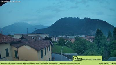 immagine della webcam nei dintorni di Monte Marenzo: webcam Valmadrera