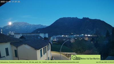 immagine della webcam nei dintorni di Piani Resinelli: webcam Valmadrera