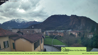 immagine della webcam nei dintorni di Erba: webcam Valmadrera