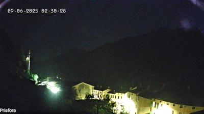 immagine della webcam nei dintorni di Lavarone: webcam Arsiero