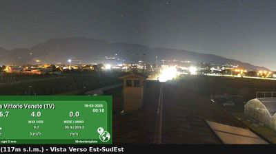 immagine della webcam nei dintorni di Tambre: webcam Vittorio Veneto
