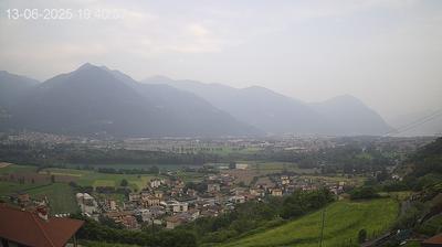 immagine della webcam nei dintorni di Castione della Presolana: webcam Costa Volpino