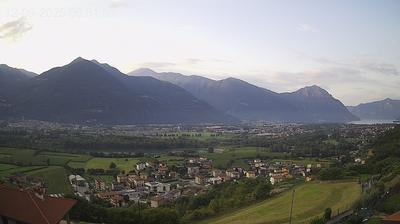 immagine della webcam nei dintorni di Marone: webcam Costa Volpino