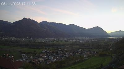 immagine della webcam nei dintorni di Solto Collina: webcam Costa Volpino