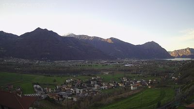 immagine della webcam nei dintorni di Predore: webcam Costa Volpino