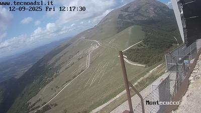 immagine della webcam nei dintorni di Monte Nerone: webcam Sigillo
