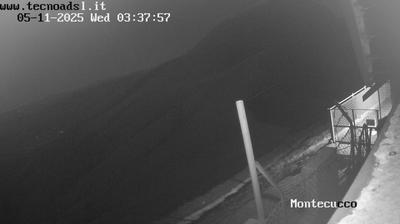immagine della webcam nei dintorni di Monte Nerone: webcam Sigillo